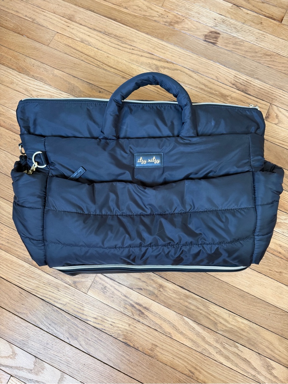 Itzy Ritzy Dream Convertible Weekender Bag